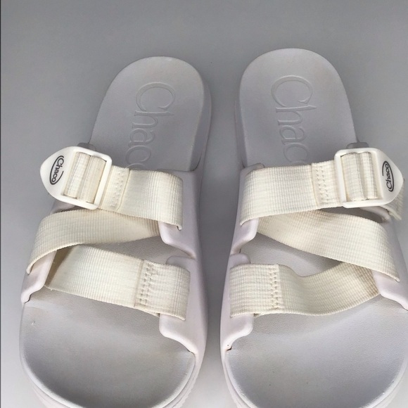 Chaco Chillos Slide Sandals in White Size 9. - Picture 3 of 10